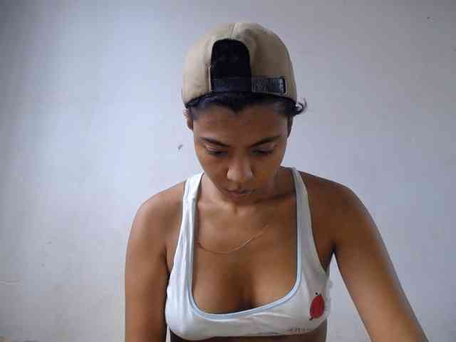Katiuska_32 webcam