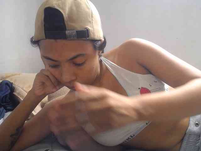 Katiuska_32 webcam