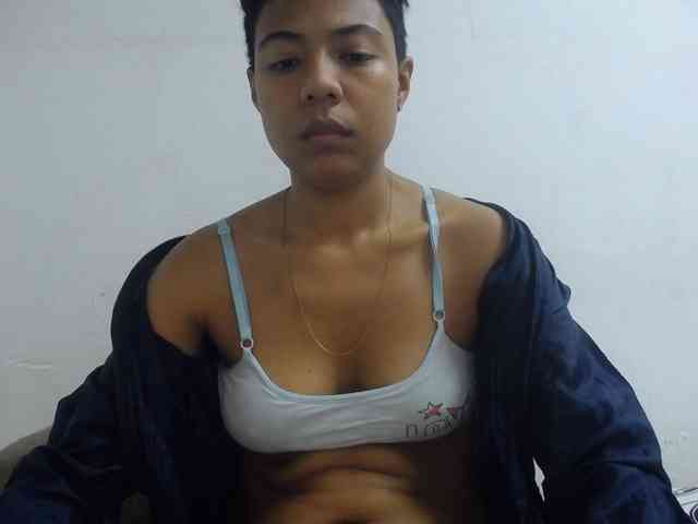 Katiuska_32 webcam
