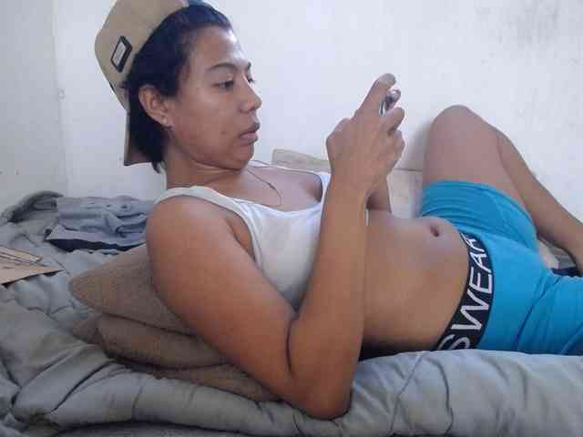 Katiuska_32 webcam