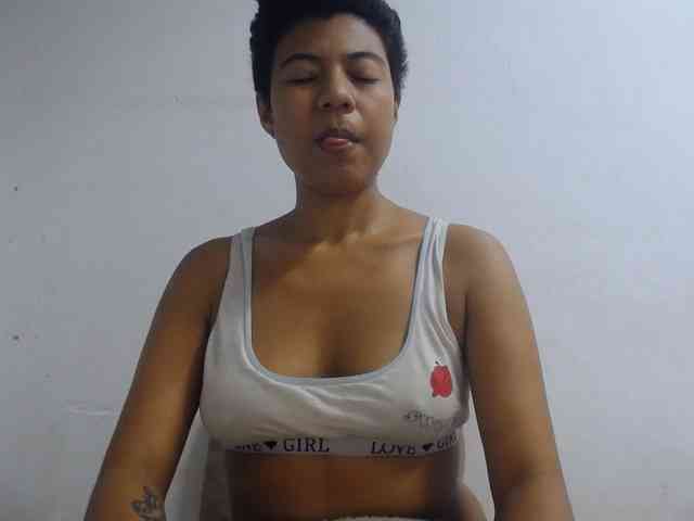 Katiuska_32 webcam