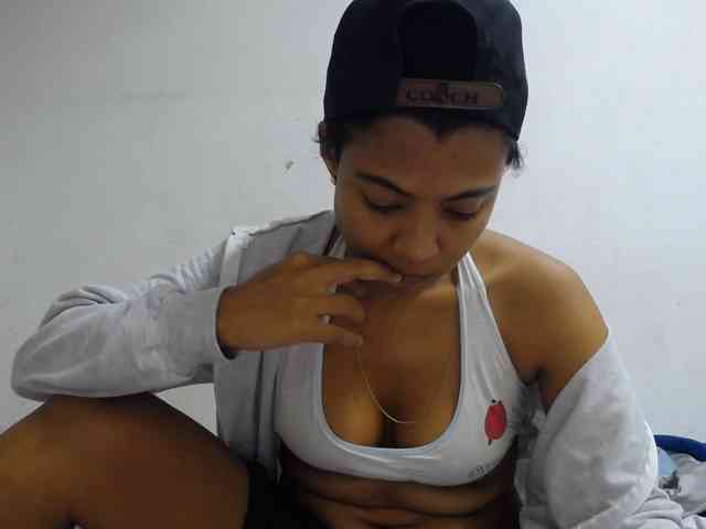 Katiuska_32 webcam
