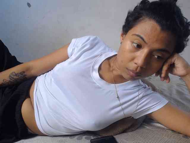 Katiuska_32 webcam