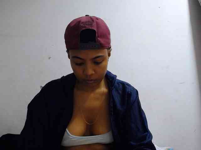 Katiuska_32 webcam