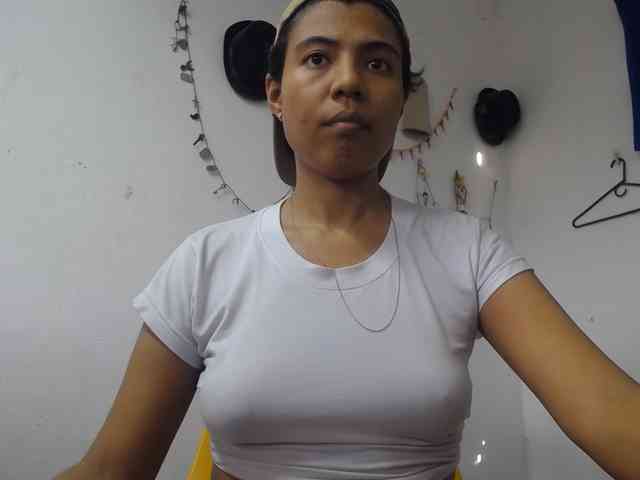 Katiuska_32 webcam