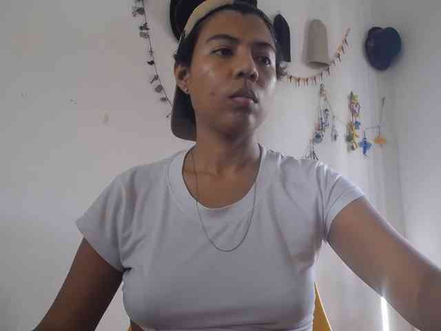 Katiuska_32 webcam