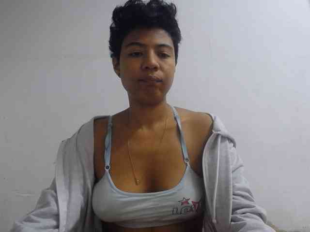 Katiuska_32 webcam