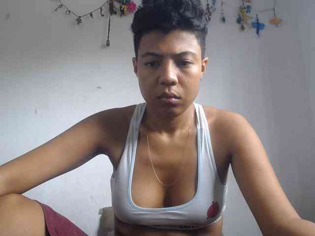 Katiuska_32 webcam
