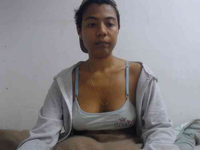 Katiuska_32 webcam