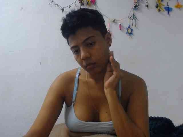 Katiuska_32 webcam