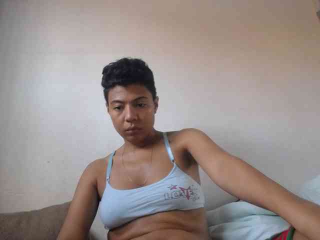 Katiuska_32 webcam