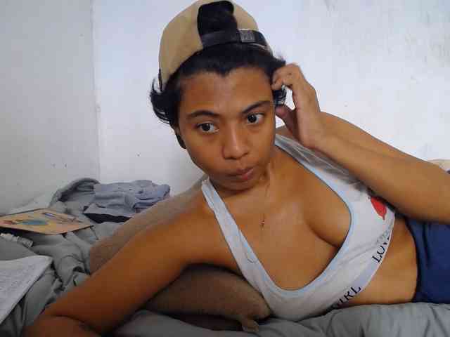 Katiuska_32 webcam