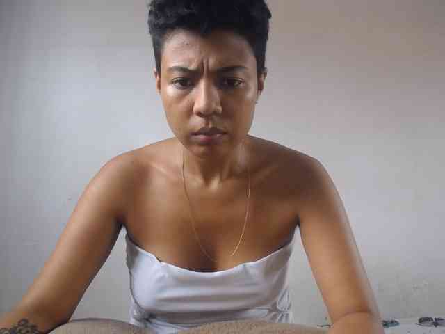 Katiuska_32 webcam