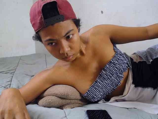 Katiuska_32 webcam