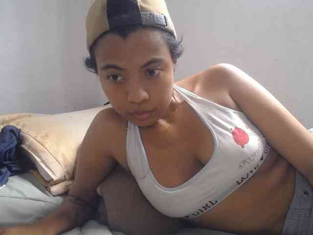Katiuska_32 webcam