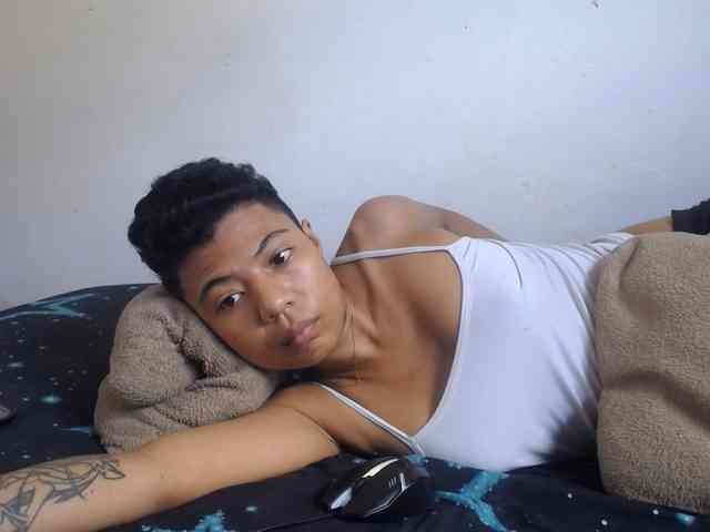 Katiuska_32 webcam