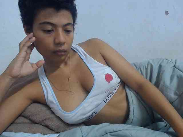 Katiuska_32 webcam