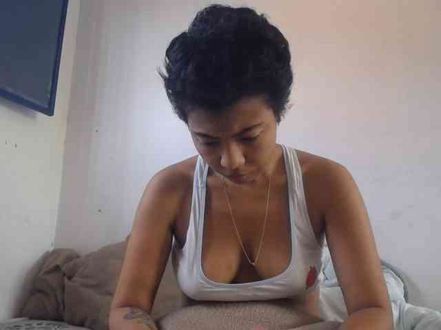 Katiuska_32 webcam