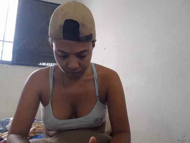 Katiuska_32 webcam