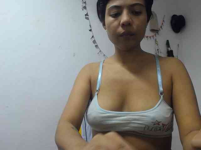 Katiuska_32 webcam
