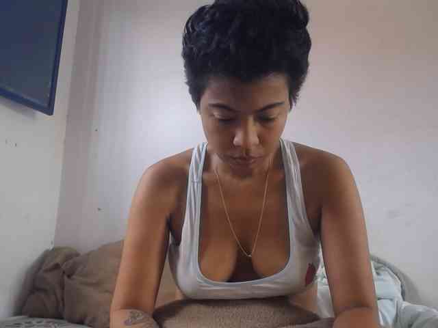 Katiuska_32 webcam