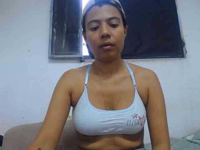 Katiuska_32 webcam