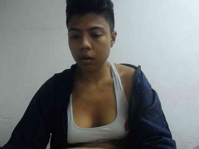 Katiuska_32 webcam
