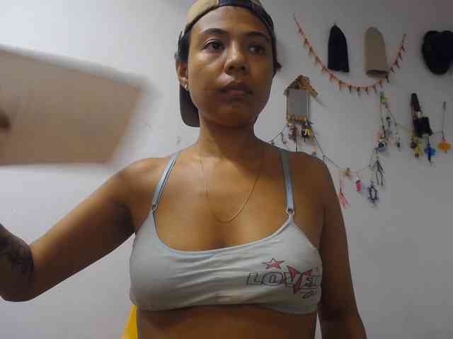 Katiuska_32 webcam