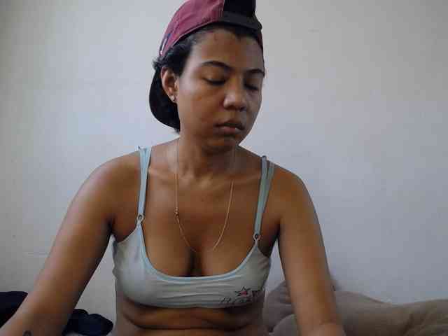 Katiuska_32 webcam
