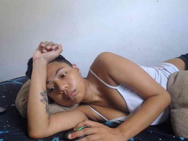 Katiuska_32 webcam