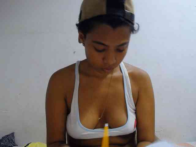 Katiuska_32 webcam
