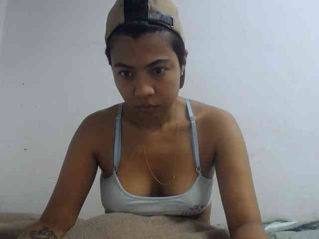 Katiuska_32 webcam