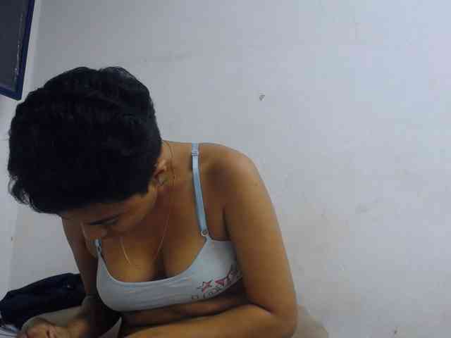 Katiuska_32 webcam