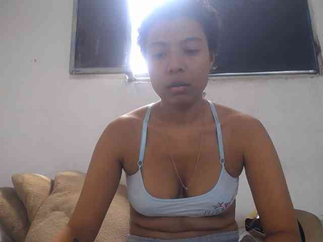 Katiuska_32 webcam