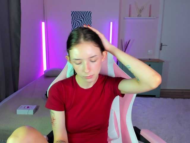 AnnaOddy live cam on BongaCams