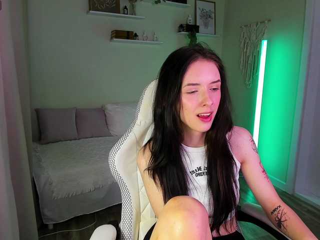 AnnaOddy