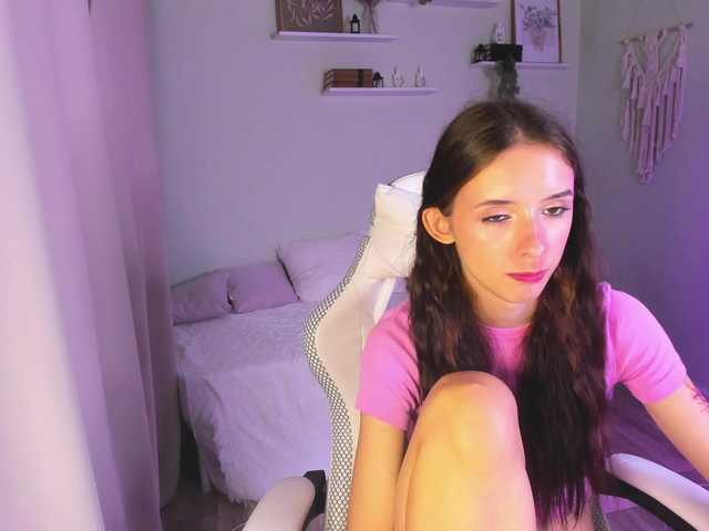 AnnaOddy live cam on BongaCams