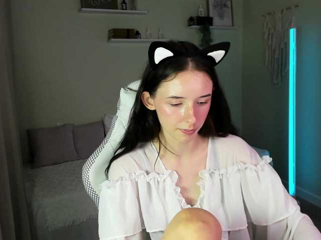 AnnaOddy live cam on BongaCams
