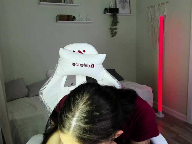AnnaOddy live cam on BongaCams