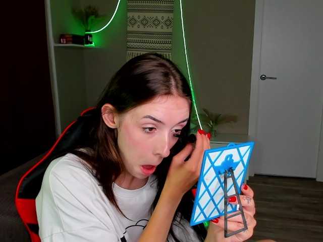 AnnaOddy live cam on BongaCams