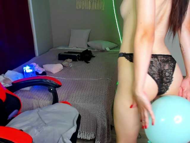 AnnaOddy live cam on BongaCams
