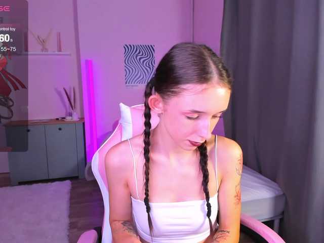 AnnaOddy live cam on BongaCams
