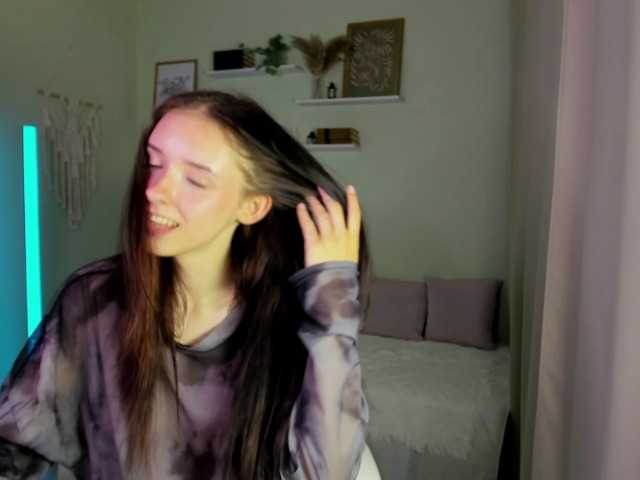 AnnaOddy live cam on BongaCams