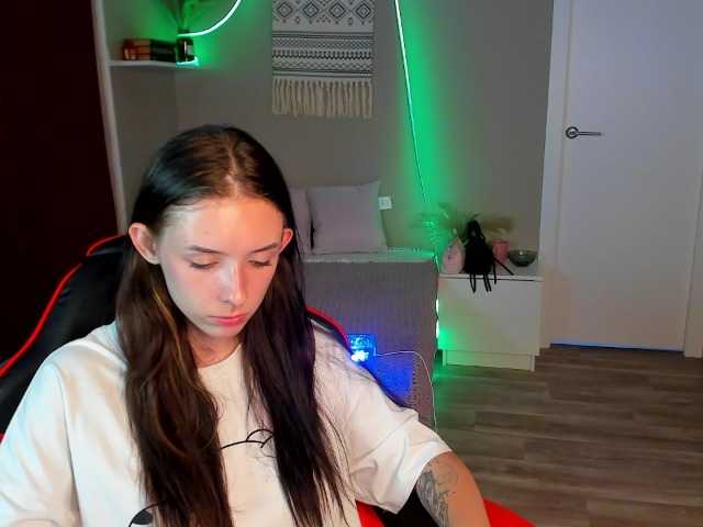 AnnaOddy live cam on BongaCams