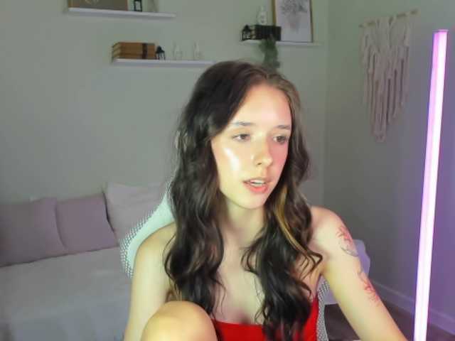 AnnaOddy live cam on BongaCams