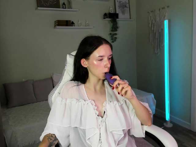 AnnaOddy