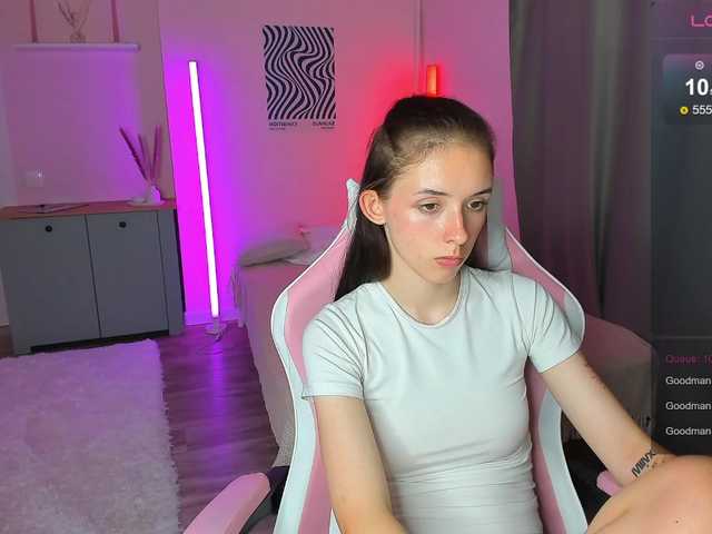 AnnaOddy live cam on BongaCams
