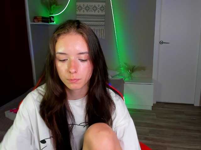 AnnaOddy live cam on BongaCams