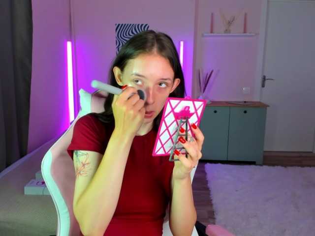 AnnaOddy live cam on BongaCams
