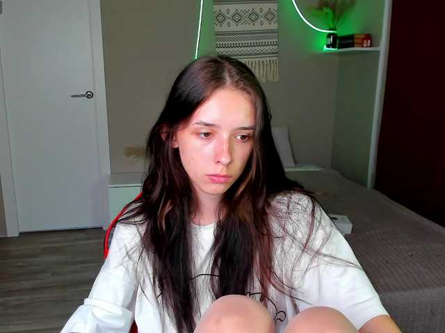 AnnaOddy live cam on BongaCams